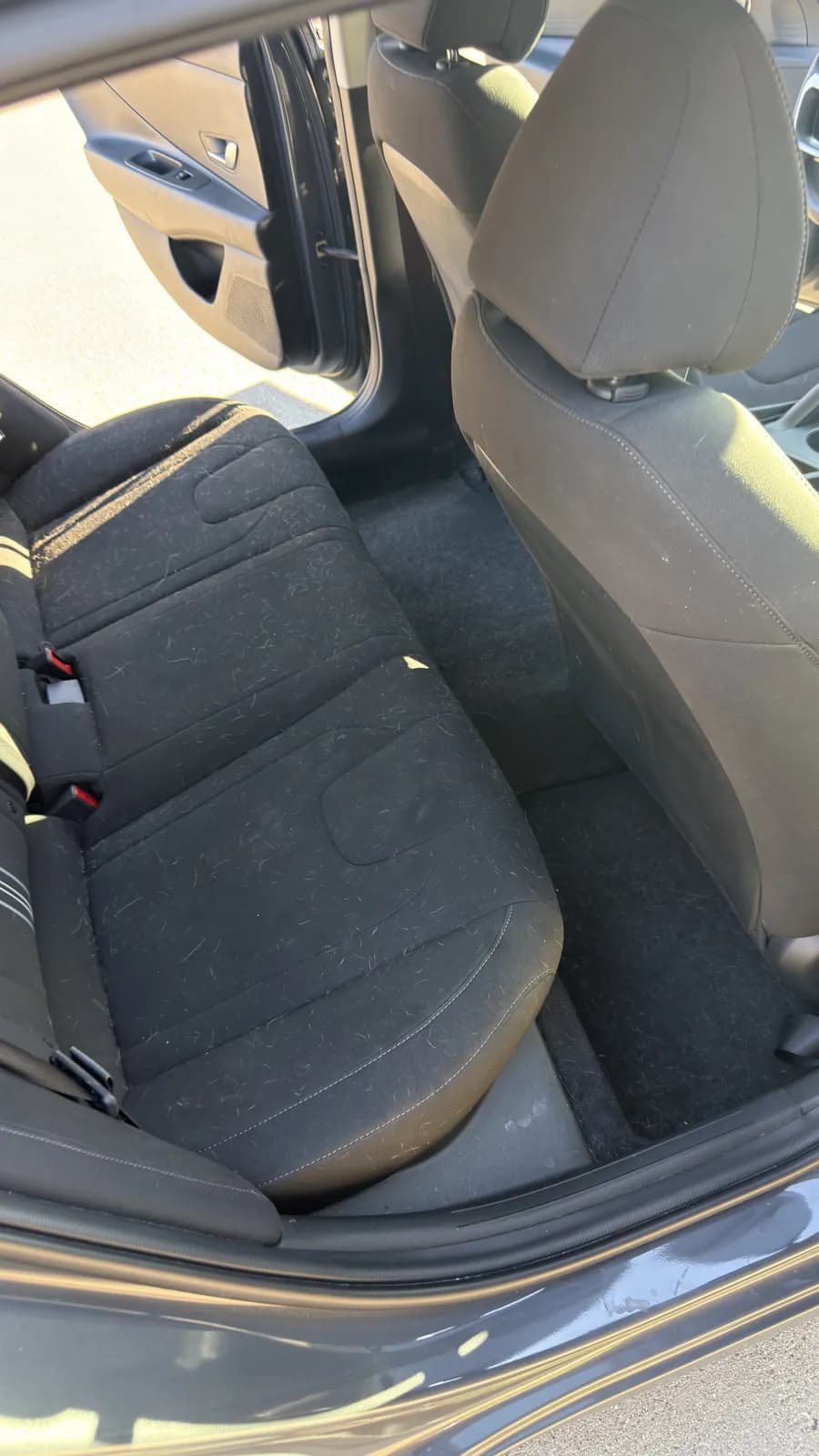 Seat shampoo & interior by a Soapd pro, before